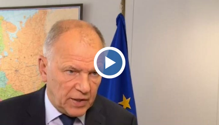 Според Витянис Андрюкайтис в някои части от българското общество има съпротива, неразбиране и недоверие към мерките, което създава хаос по места