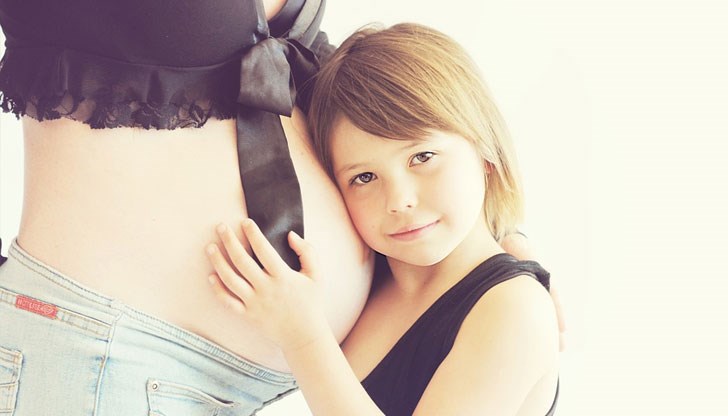 Учените уверяват, че в случая цигарите могат да внесат мъжки физиологични особености у момичетата в утробата Учените уверяват, че в случая цигарите могат да внесат мъжки физиологични особености у момичетата в утробата