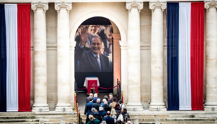 30 чуждестранни държавни и правителствени глави е присъстват на траурни церемонии по повод кончината на бившия президент Жак Ширак