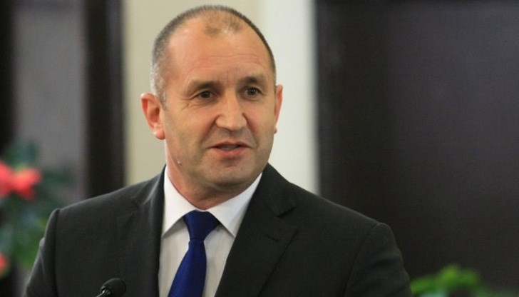 Това било най-прекият начин да получи реални управленски функции Това било най-прекият начин да получи реални управленски функции