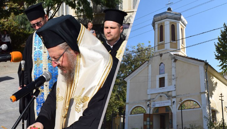 Митрополит Наум отслужи и литургия в кацеловския храм