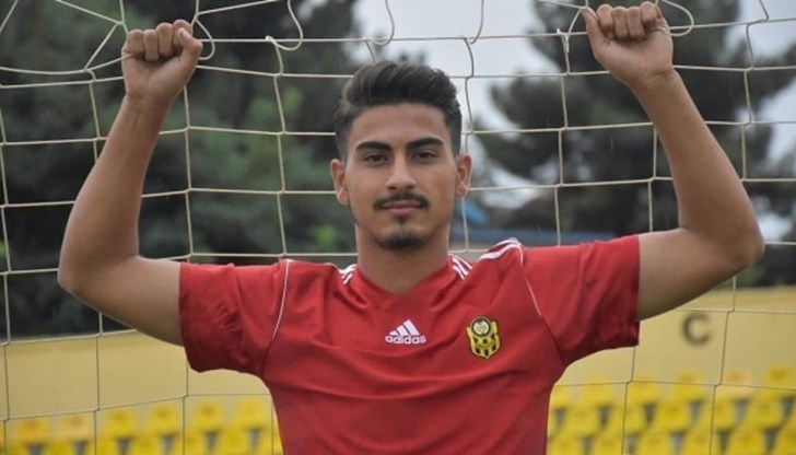 Русенският клуб привлече Беркан Дурду Русенският клуб привлече Беркан Дурду