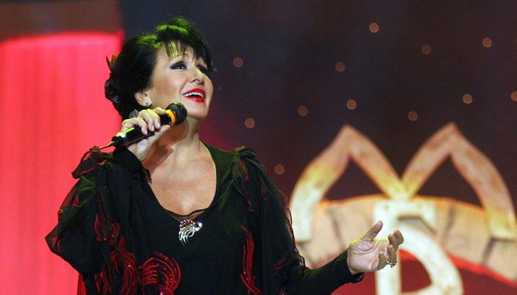 Легендарната изпълнителка е родена на 10 септември 1943 г. в София