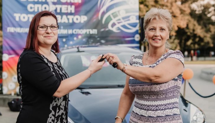 На 11.09.2019 г. бяха връчени ключовете за елегантен градски автомобил Форд Фиеста на Савина Новакова