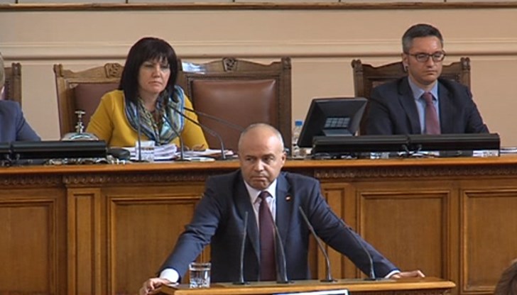 Напрежението в Народното събрание се покачи след изявление на Георги Свиленски