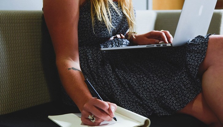 Участниците в курса не трябва да имат регистрирана фирма на свое име Участниците в курса не трябва да имат регистрирана фирма на свое име