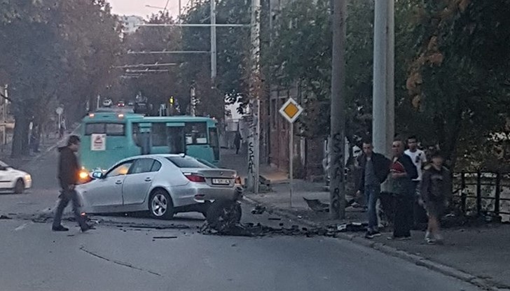 Тежка катастрофа е станала днес на улица "Николаевска" в Русе