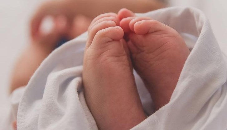 Гинеколог следял бременността на майката без да открие какъвто и да е проблем