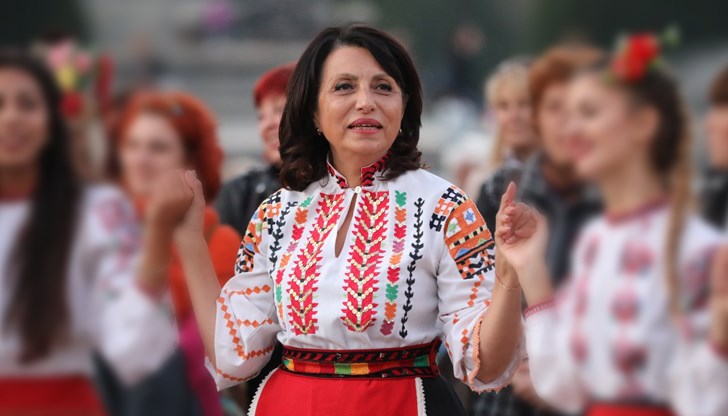 Това може да се дължи и на факта, че традиционно в тези квартали живеят десни избиратели с високо образование, които ясно и категорично подкрепят политиката на партия ГЕРБ Това може да се дължи и на факта, че традиционно в тези квартали живеят десни избиратели с високо образование, които ясно и категорично подкрепят политиката на партия ГЕРБ