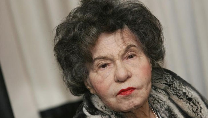 97-годишната актриса е имала сепсис