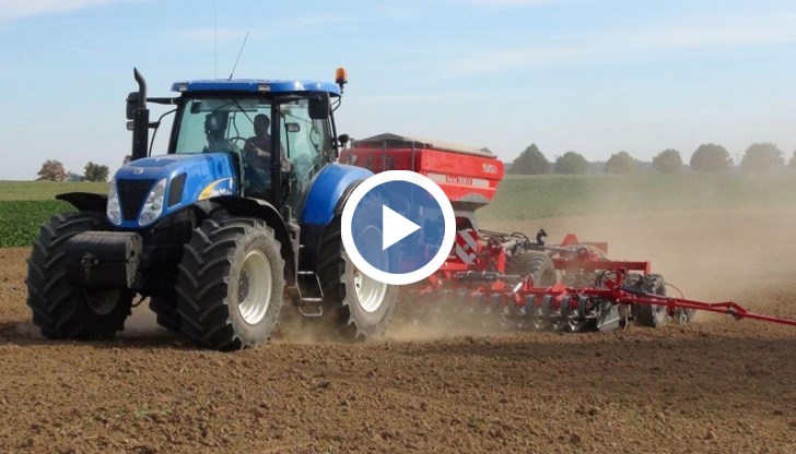 Сушата затруднява голяма част от земеделските стопани да обработват земите си