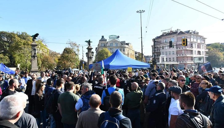 Провокация по време на протеста срещу избора на Иван Гешев за главен прокурор