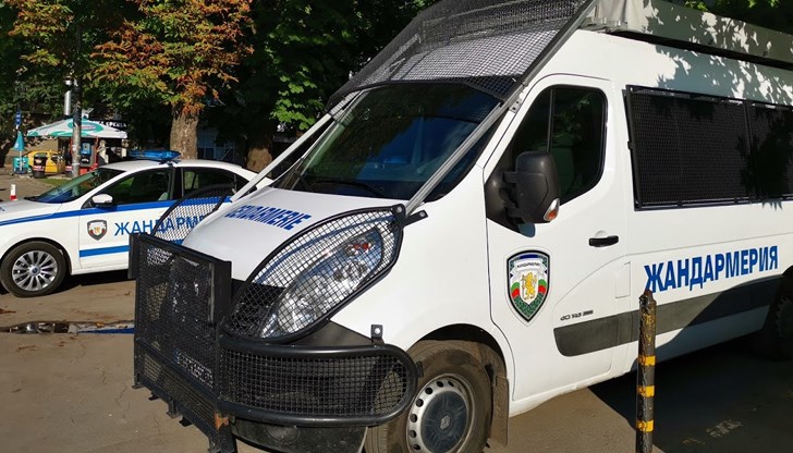 Специализираната прокуратура обвини 5 лица за участие в организирана престъпна група Специализираната прокуратура обвини 5 лица за участие в организирана престъпна група