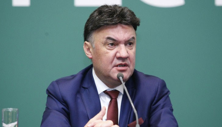 Отдавна си мислех, че може да съм омръзнал на хората Отдавна си мислех, че може да съм омръзнал на хората