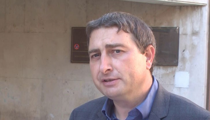 Пенчо Милков дръпва с 10% пред опонентката си от ГЕРБ, за общински съветници ГЕРБ води с 2 % Пенчо Милков дръпва с 10% пред опонентката си от ГЕРБ, за общински съветници ГЕРБ води с 2 %