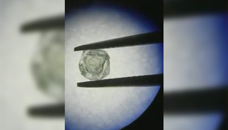 Неговото устройство наподобява традиционната руска кукла