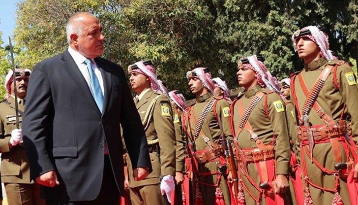 Заради едно селфи отново ще ни превърнат в мишена Заради едно селфи отново ще ни превърнат в мишена