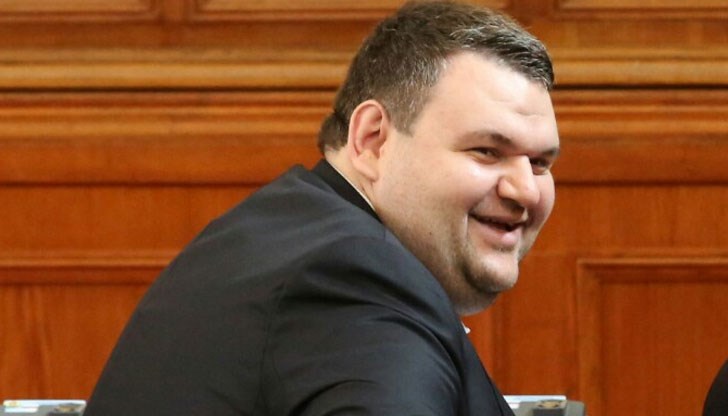 Европа може много да помага, но нито може, нито е длъжна да свърши работата на българите за тяхната собствена държава Европа може много да помага, но нито може, нито е длъжна да свърши работата на българите за тяхната собствена държава