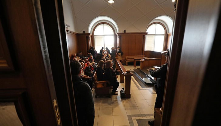 Австралиецът не присъства на днешното заседание, което продължи 40 минути Австралиецът не присъства на днешното заседание, което продължи 40 минути