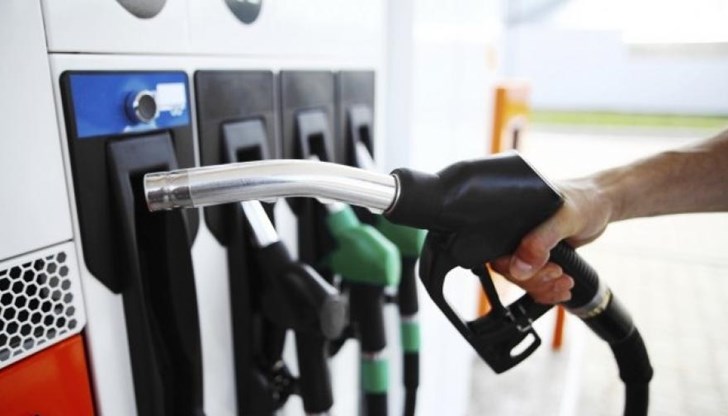 Вчера трите града оглавиха класацията на областите с най-ниски цени на горивата в България