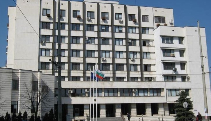 Създадена е необходимата организация българските граждани, които нямат издадена лична карта или не притежават валидни документи, защото са изгубени, откраднати, повредени, унищожени или с изтекъл срок, да имат възможност да упражнят правото си на глас