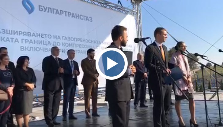 Докато другите говореха, ние строяхме, хвали се премиерът