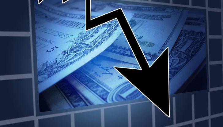 Експертите виждат причините за това в търговските конфликти и геополитическите рискове Експертите виждат причините за това в търговските конфликти и геополитическите рискове