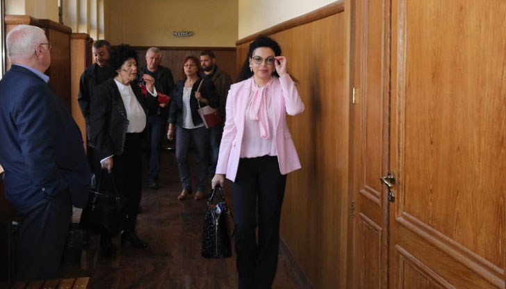 Спецсъдът изиска нови доказателства от НАП Спецсъдът изиска нови доказателства от НАП