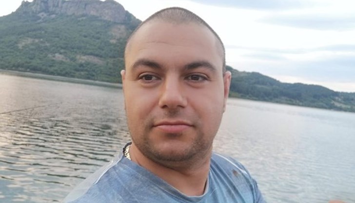 Близките на изчезналия са подали сигнал в полицията, но засега резултат няма