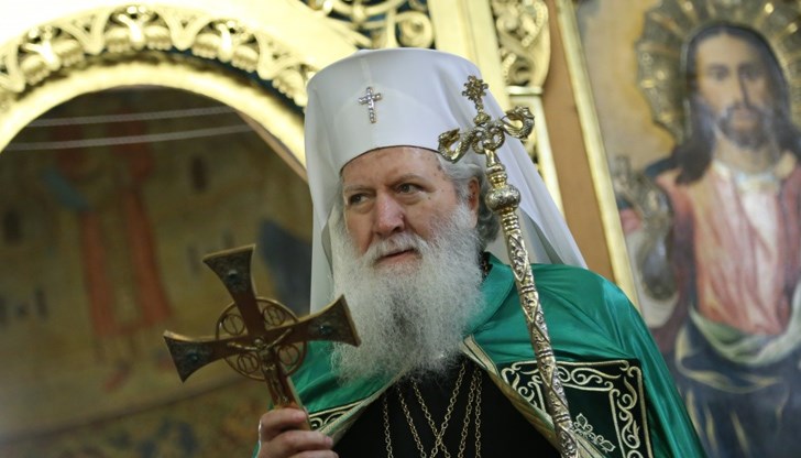 Патриарх Неофит е почетен гражданин на Русе и Две могили
