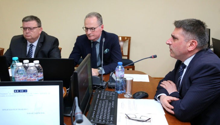 Прокурорската колегия на ВСС: Вече сме писали „много добър“ на Иван Гешев
