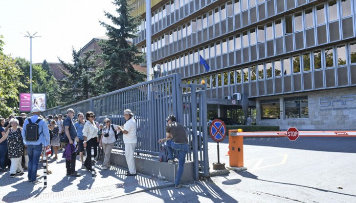 Налагат две санкции на радиото Налагат две санкции на радиото