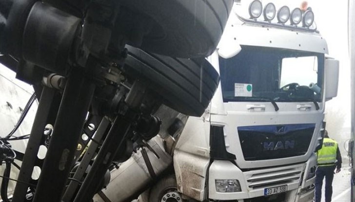 Пътят е затворен за движение