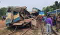 15 души загинаха при катастрофа с два влака в Бангладеш