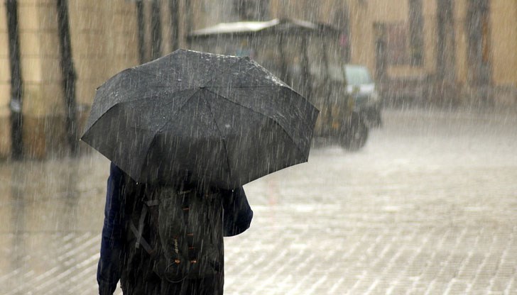 Жълт код за обилни валежи в три области на страната