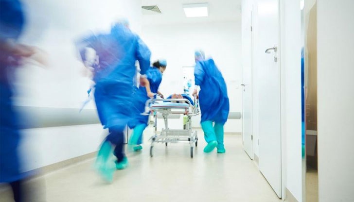 Момченце е закарано в "Пирогов" почти мъртво