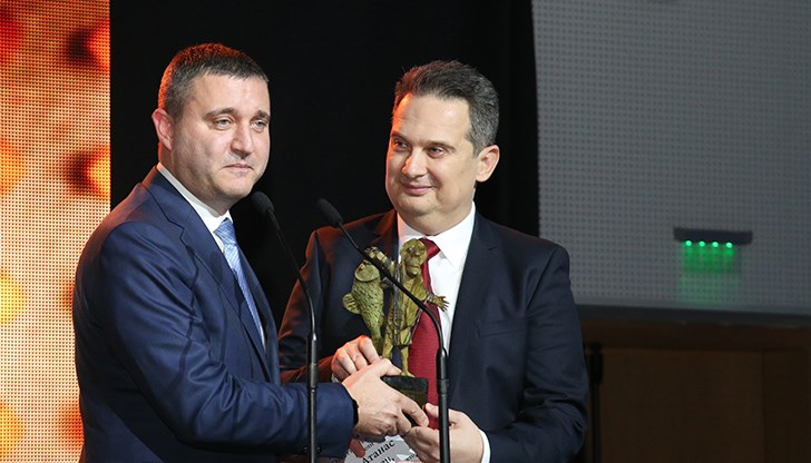 Атанас Добрев – главен изпълнителен директор на VIVACOM, спечели голямото отличие „Мистър Икономика“