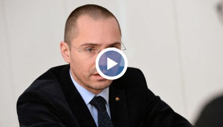 Може да се наложи да връщаме милиони от еврофинансирането за магистралата