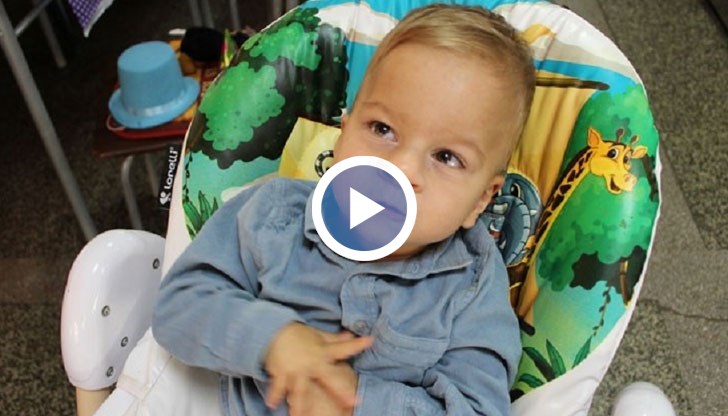 Сега Орлин седи много удобно - количката е широка, облегалката е висока, разказва щастливата майка