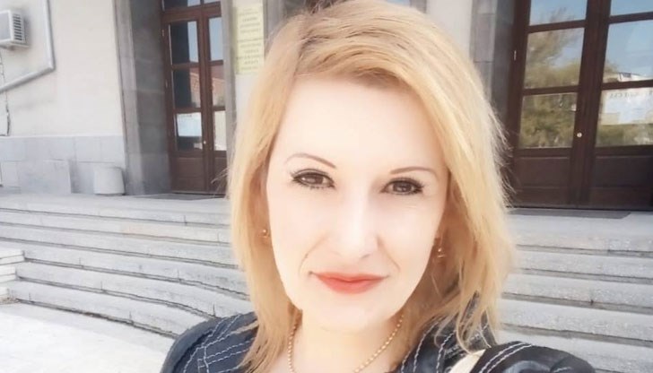 Руса жена щяла да спаси България. Тя и Мамата на нацията беше руса, една приятелка на Баце, практикуваща патриотинг, също е руса...