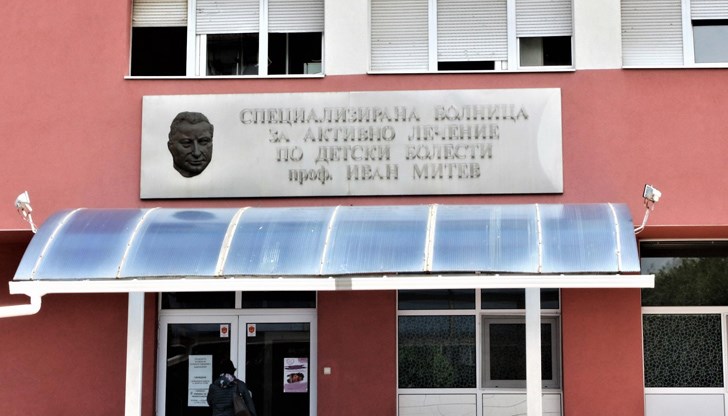 Риновирусът се развил мълниеносно и поразил дробовете на момченцето