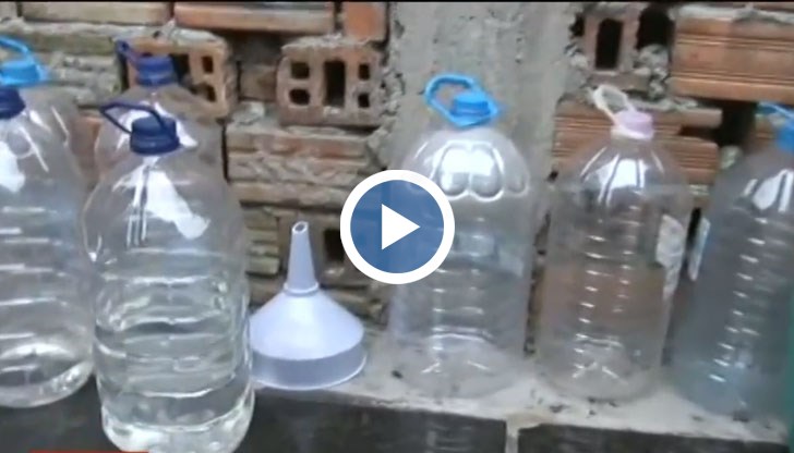 Потърпевши разказват, че имат сметки за период, в който те са нямали вода