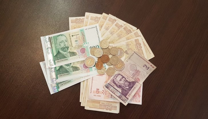 Очакваният макроикономически ръст за периода 2020 - 2022 г. е около 3,3 процента за всяка от прогнозните години Очакваният макроикономически ръст за периода 2020 - 2022 г. е около 3,3 процента за всяка от прогнозните години