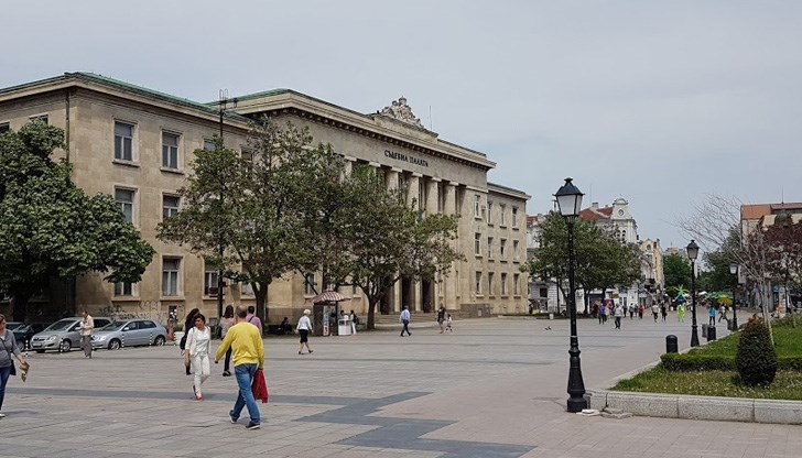 Информацията е към 12:30 часа Информацията е към 12:30 часа