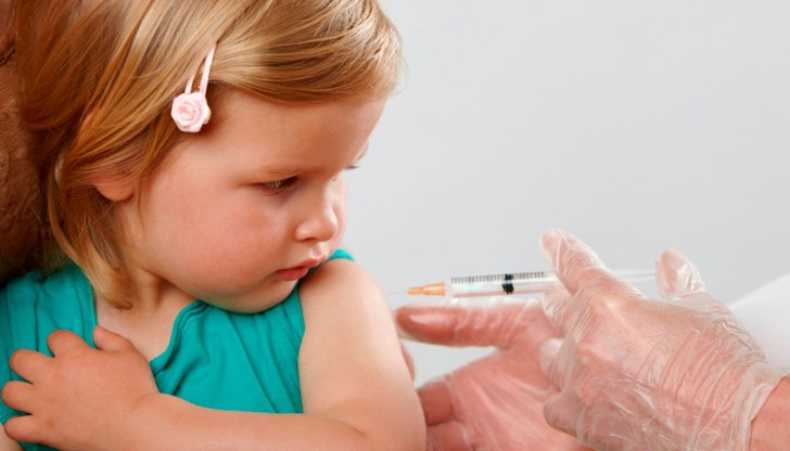 До 2500 евро глоба ще плащат родителите, които не са си имунизирали децата си срещу морбили До 2500 евро глоба ще плащат родителите, които не са си имунизирали децата си срещу морбили