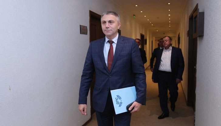 Всеки е свободен да избира, да бъде избиран и да предлага, заяви Мустафа Карадайъ Всеки е свободен да избира, да бъде избиран и да предлага, заяви Мустафа Карадайъ