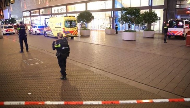 Холандската полиция съобщи за множество ранени при нападение с нож на главната търговска улица