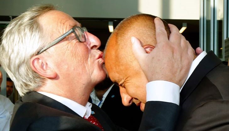 Аз съм в потрес и изумление Аз съм в потрес и изумление