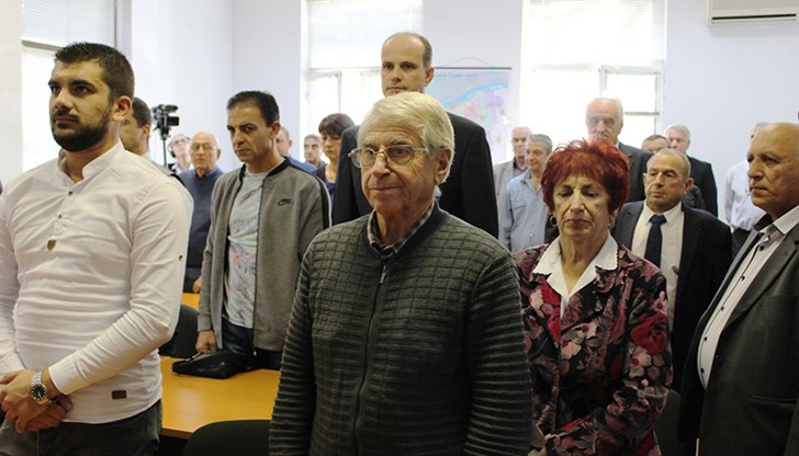 В местния парламент влизат общо 17 общински съветници