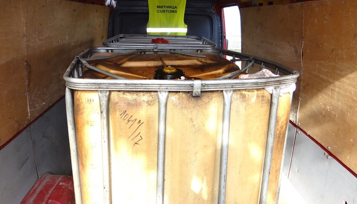 Акцията на митническите служители от ГД „Митническо разузнаване и разследване“ е била в петък - 1 ноември Акцията на митническите служители от ГД „Митническо разузнаване и разследване“ е била в петък - 1 ноември